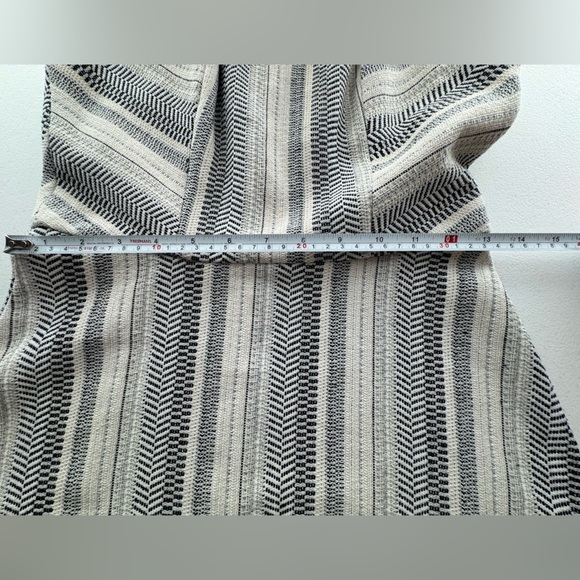 BCBG Jacquard Striped A-Line Dress Size 4 - Picture 7 of 10